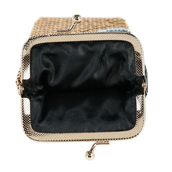 CTM Women's Mesh Pattern Cigarette Case with Lighter Pocket & Kiss Lock Closure - Picture 2 of 2